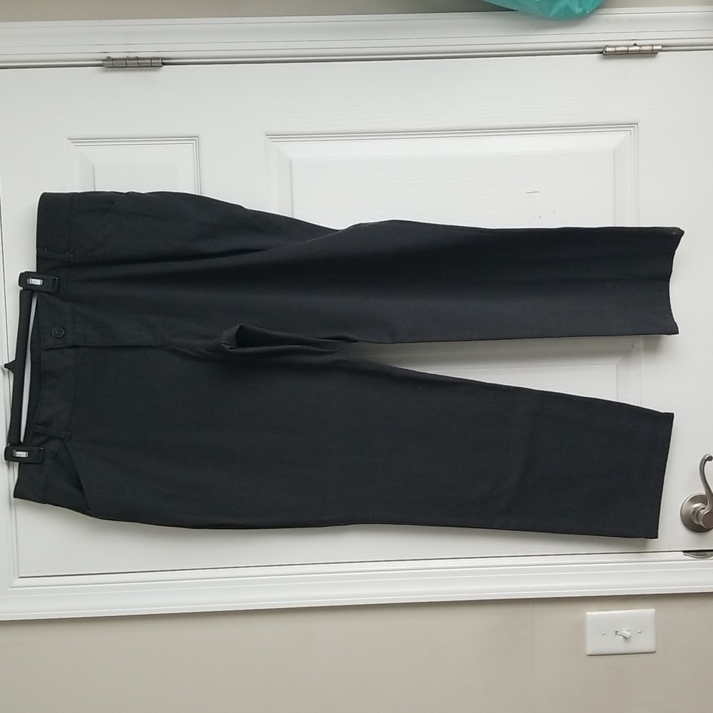Lee Relaxed Fit Mid Rise Straight Fit Pants